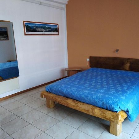 B&B Il Cortile Valmadrera Εξωτερικό φωτογραφία